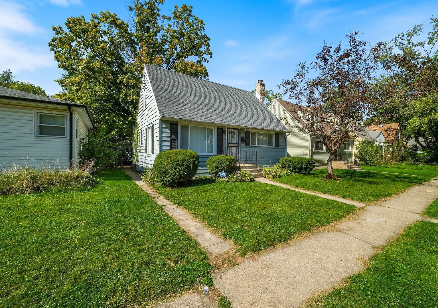 16876 Head Ave Hazel Crest, IL 60429 - Thumbnail 3