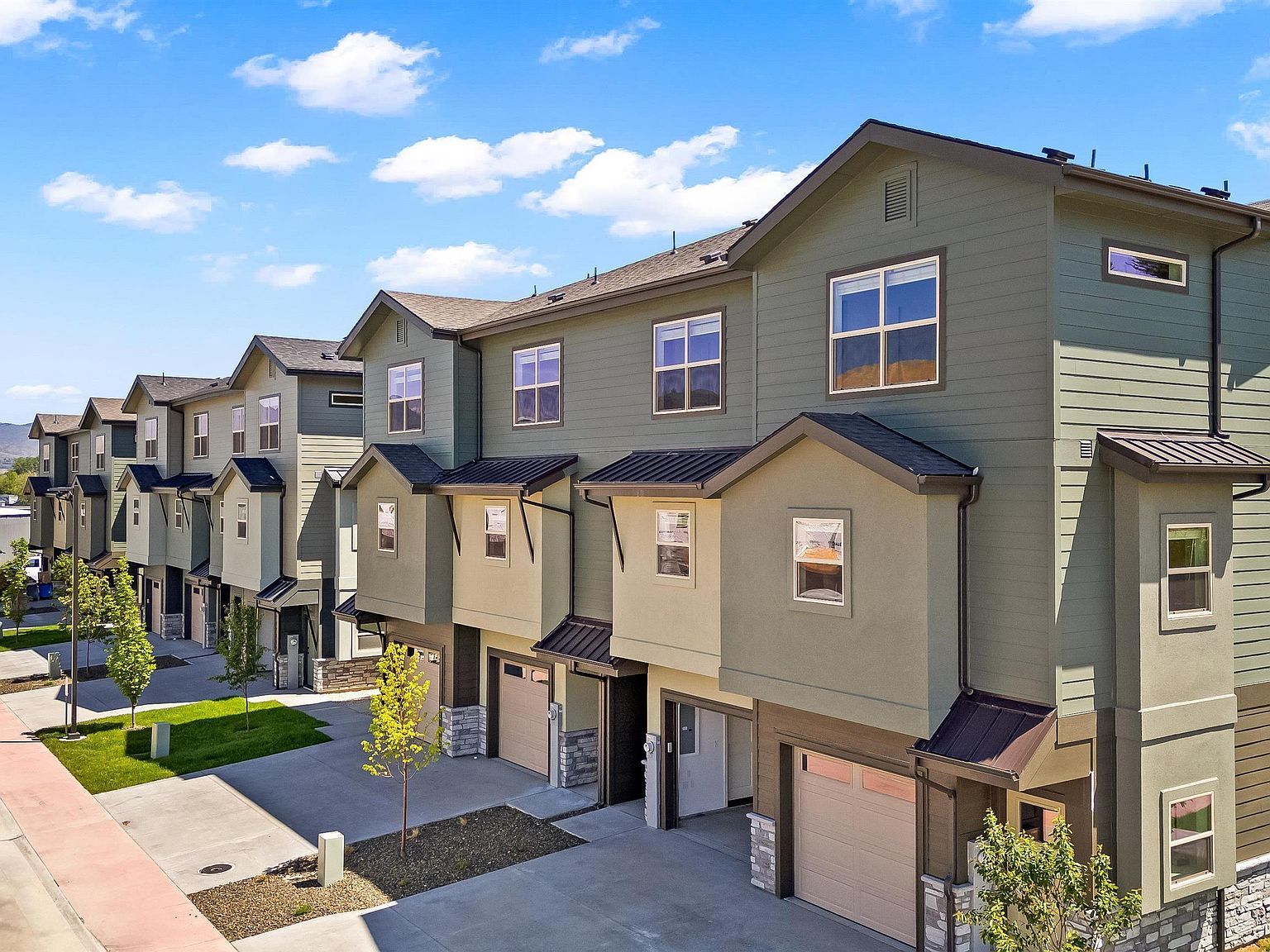 7481 W Swain Ln Garden City, ID 83714 - Thumbnail 3