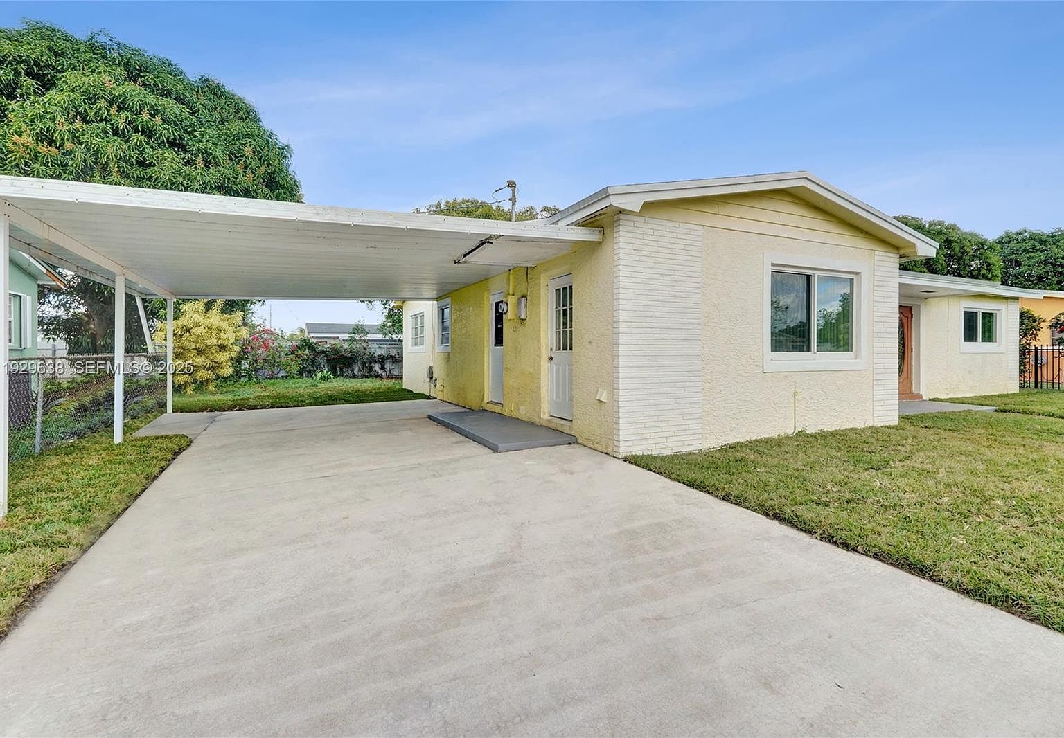 2331 NW 191st St Miami Gardens, FL 33056 - Thumbnail 3