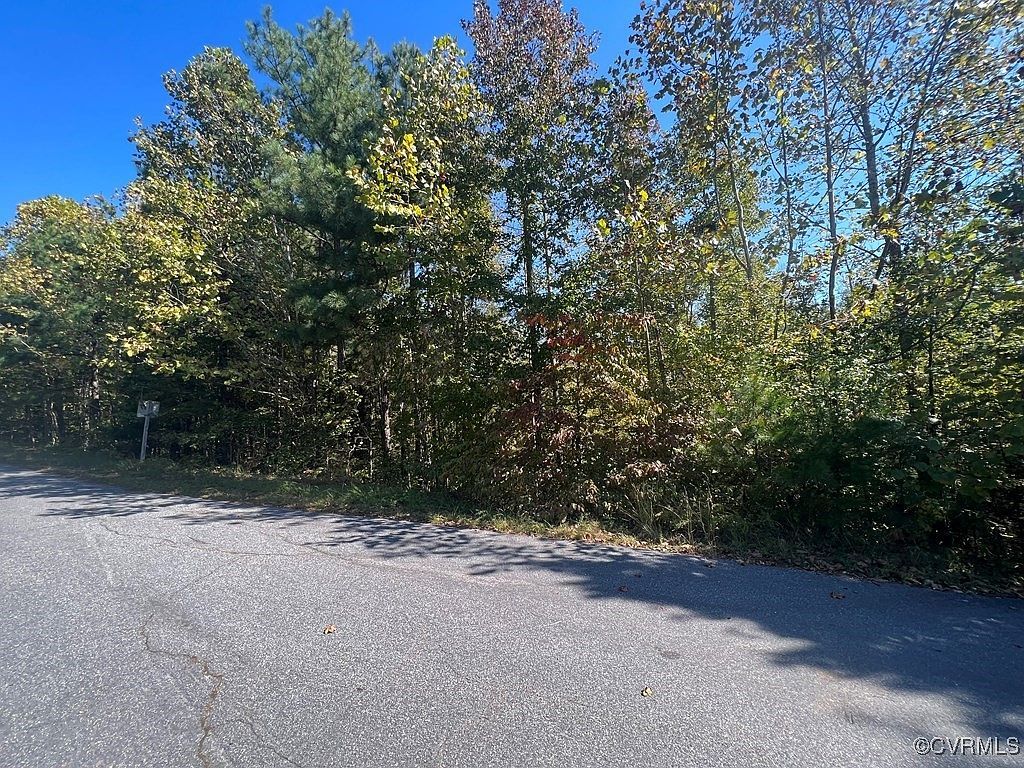 12 Booth St #12H Farmville, VA 23901 - Thumbnail 3