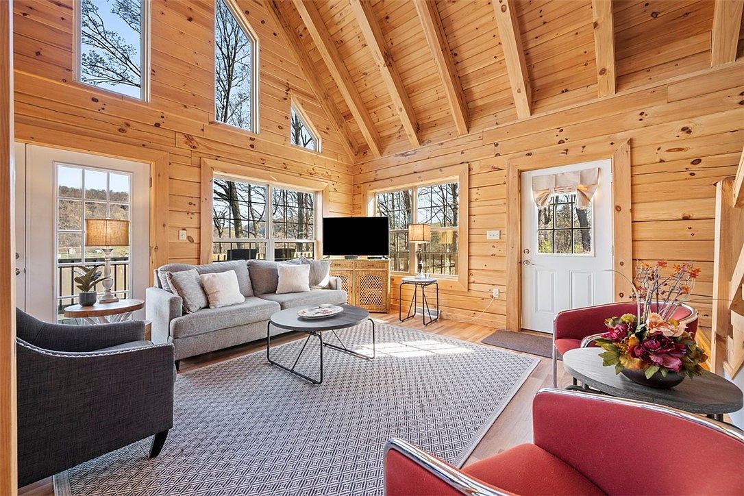 148 1st St Georgetown, PA 15043 - Thumbnail 3