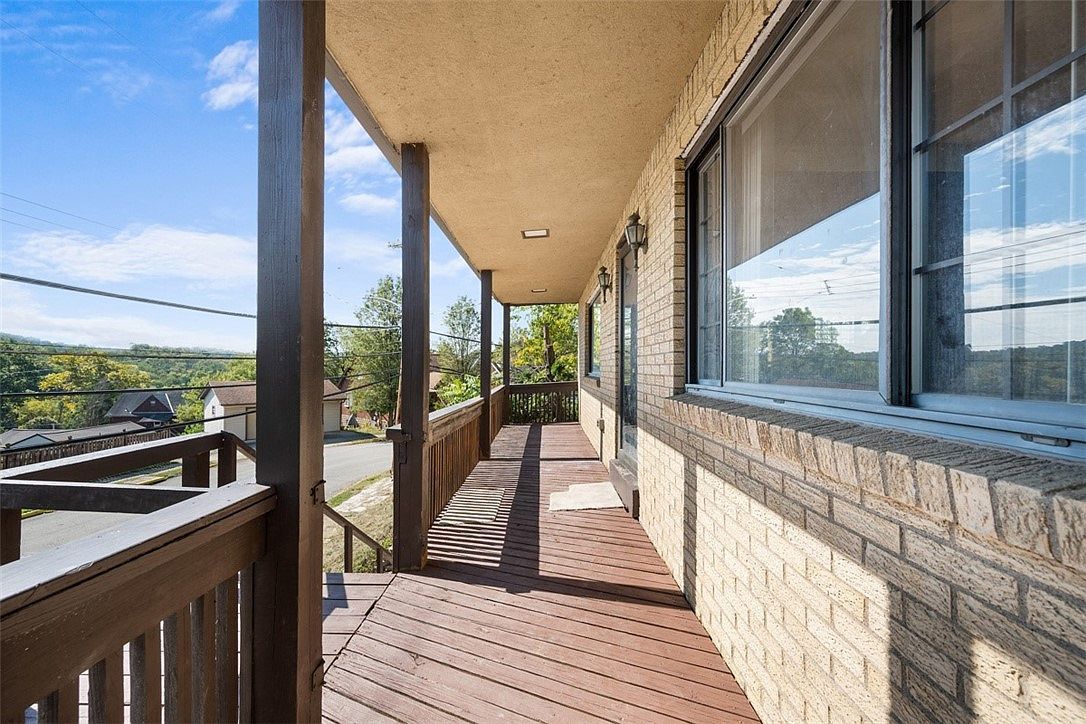 1334 Broadway Ave East Mc Keesport, PA 15035 - Thumbnail 3