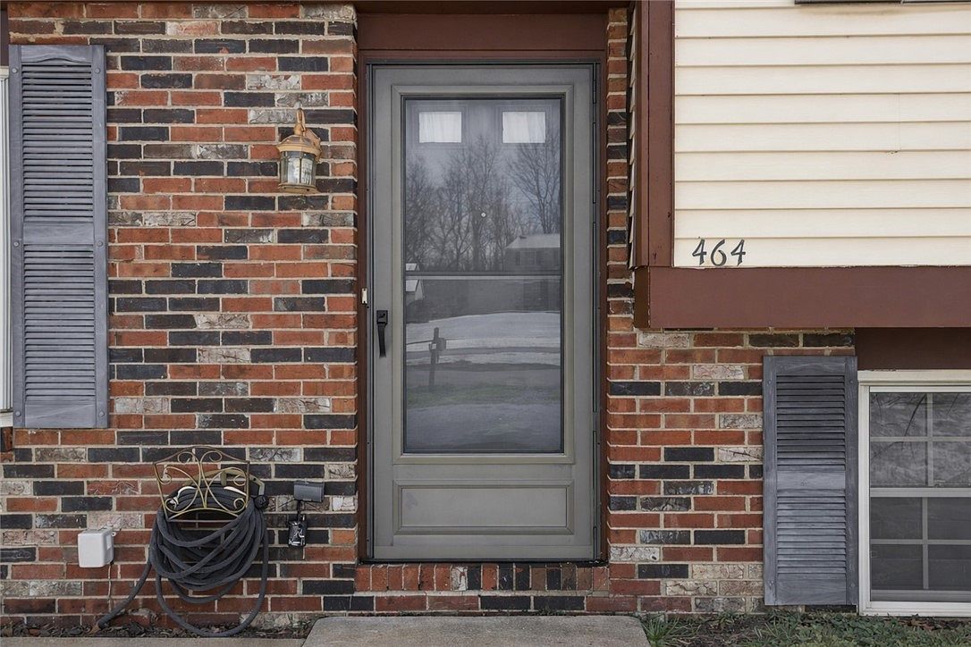 464 Malcolm Dr Coraopolis, PA 15108 - Thumbnail 3