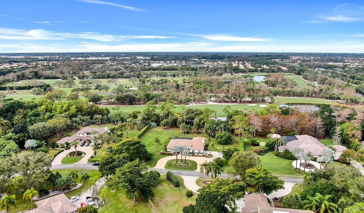 8777 Estate Dr West Palm Beach, FL 33411 - Thumbnail 3