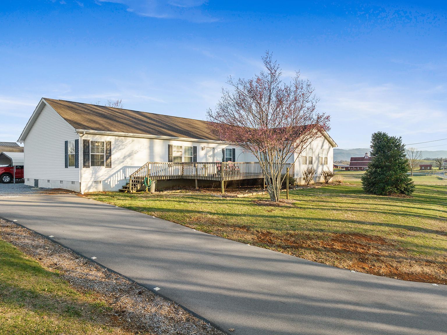 350 Davy Crockett Rd Limestone, TN 37681 - Thumbnail 3