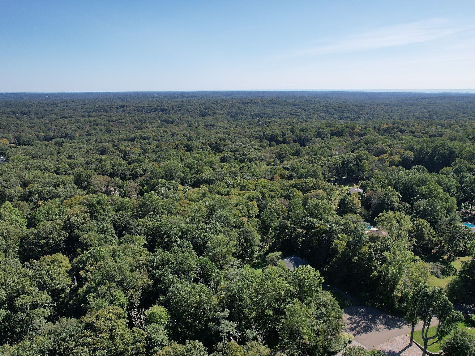 21 S Brook Dr Stamford, CT 06903 - Thumbnail 3