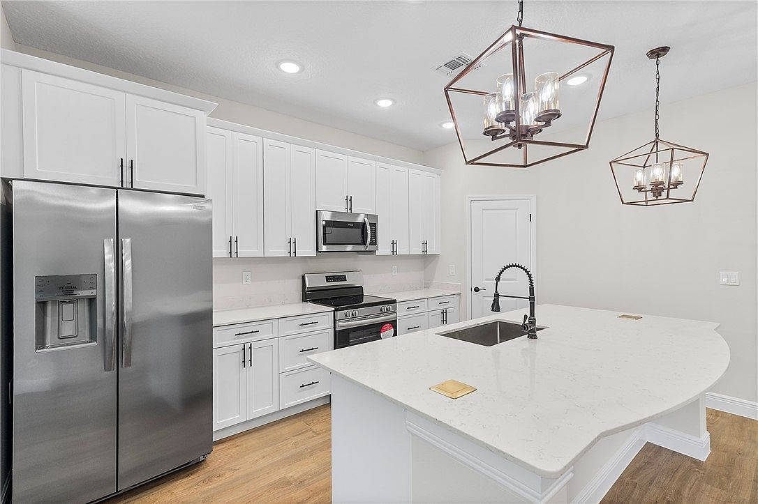 9135 103rd Ct Vero Beach, FL 32967 - Thumbnail 3