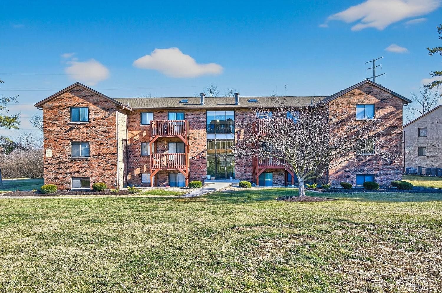 9508 Woodland Hills Dr West Chester, OH 45011 - Thumbnail 3