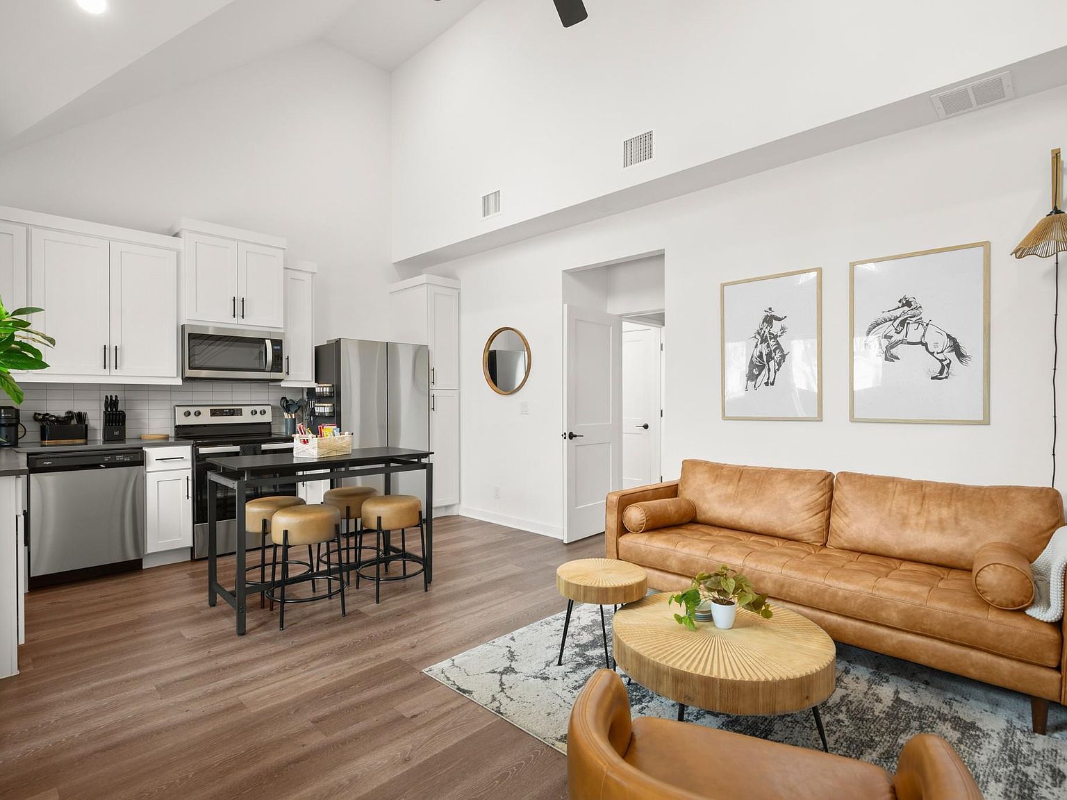 1211 Taulbee Ln #2 Austin, TX 78757 - Thumbnail 3