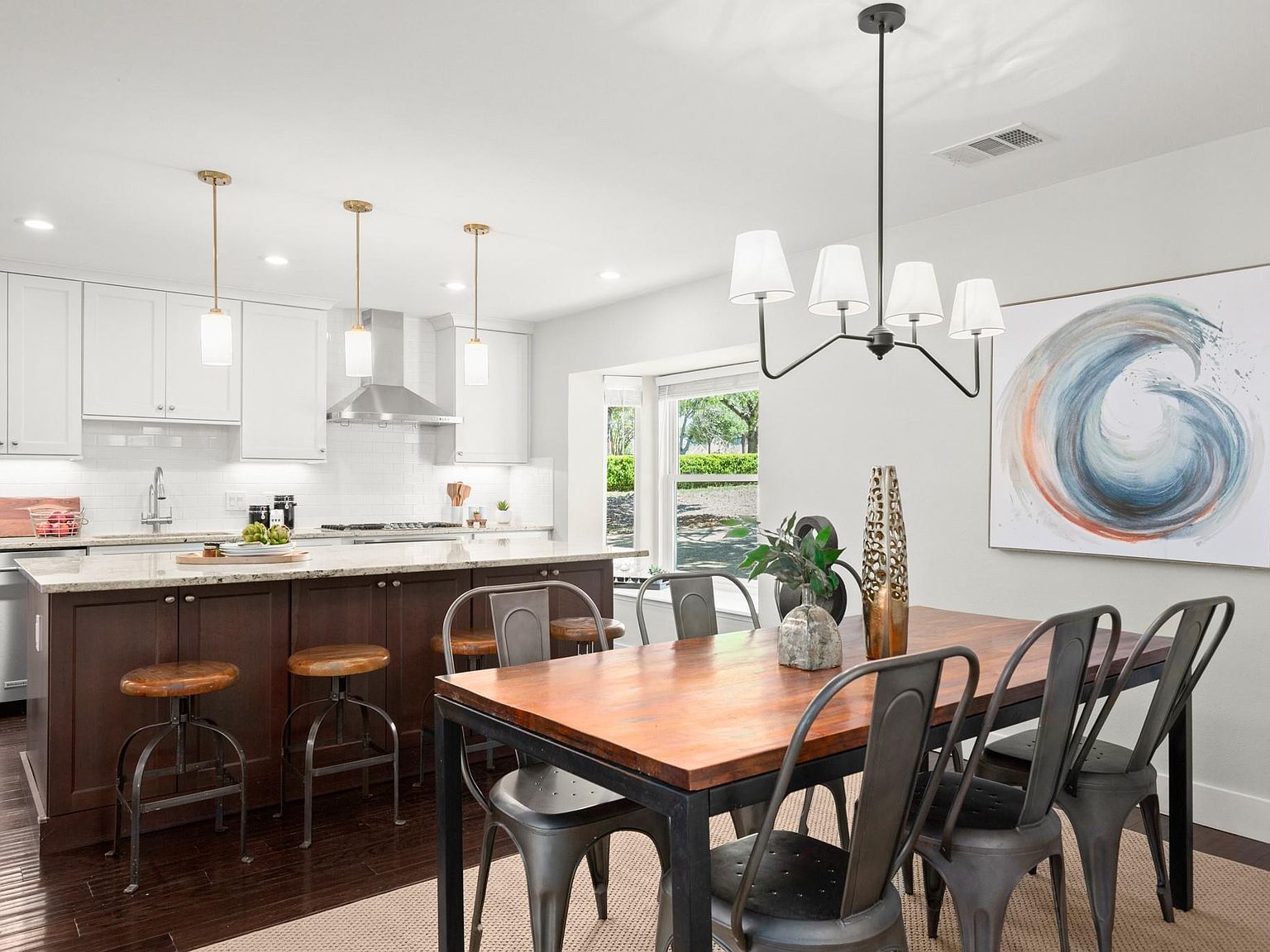 5604 Penick Dr Austin, TX 78741 - Thumbnail 3