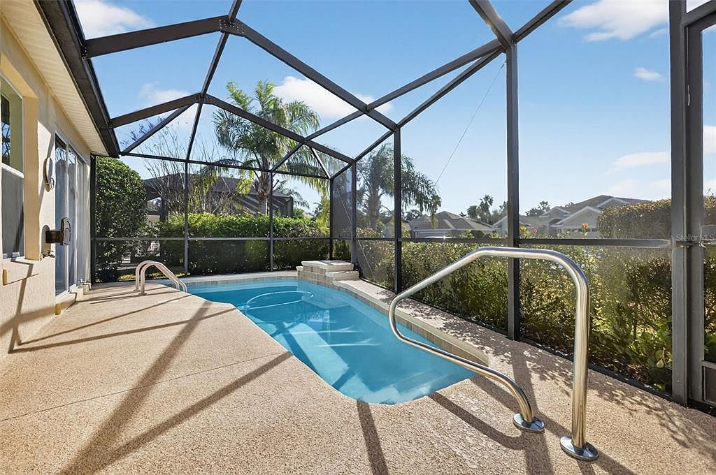 2725 Halsey Ter The Villages, FL 32162 - Thumbnail 3