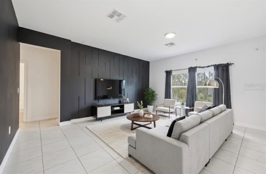 1389 Worthington Dr Deltona, FL 32738 - Thumbnail 3