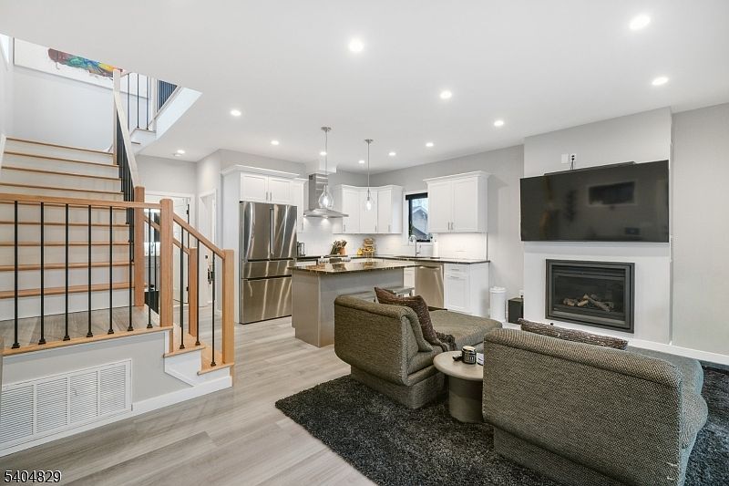 71 Witte Rd Hewitt, NJ 07421 - Thumbnail 3