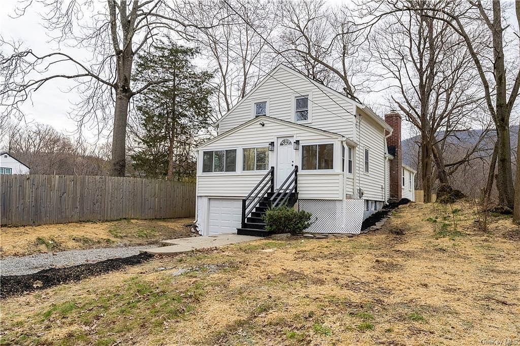 100 Wesley Ave Beacon, NY 12508 - Thumbnail 3