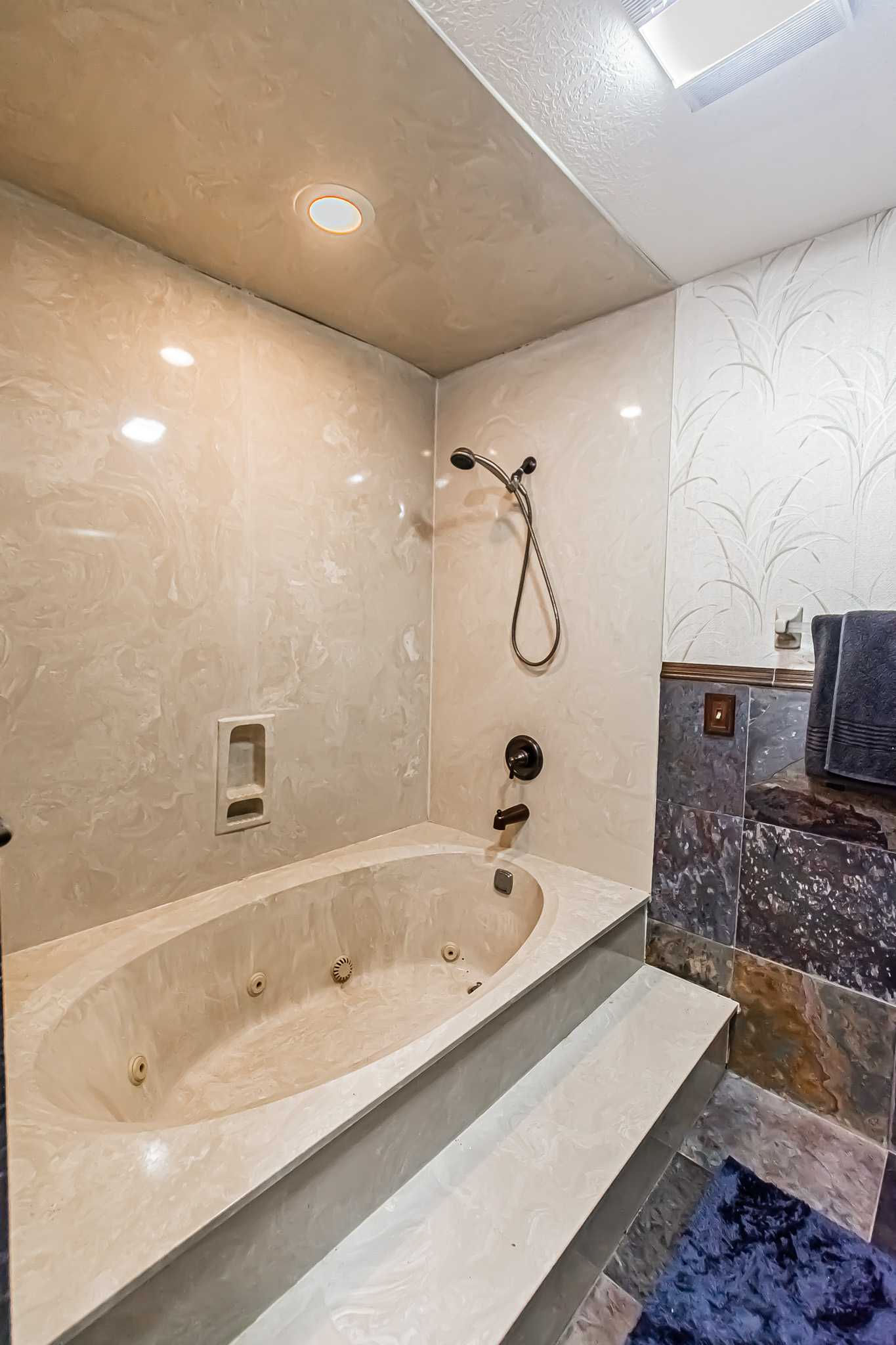 1838 Southeast Greendon Road, Port St. Lucie, FL, USA, 34952 - Thumbnail 4