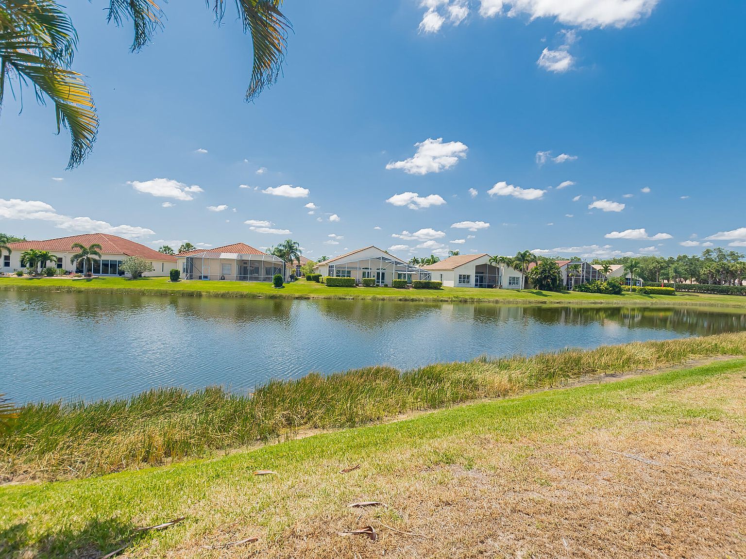 307 NW Clearview Ct Port Saint Lucie, FL 34986 - Thumbnail 3