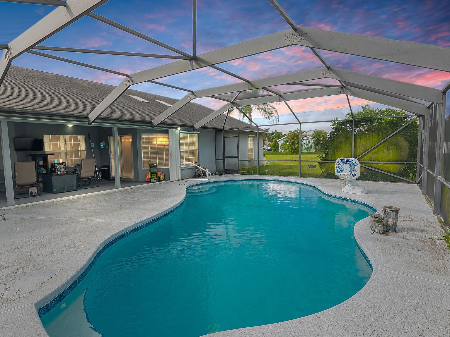 201 SW Parish Ter Port Saint Lucie, FL 34984 - Thumbnail 3