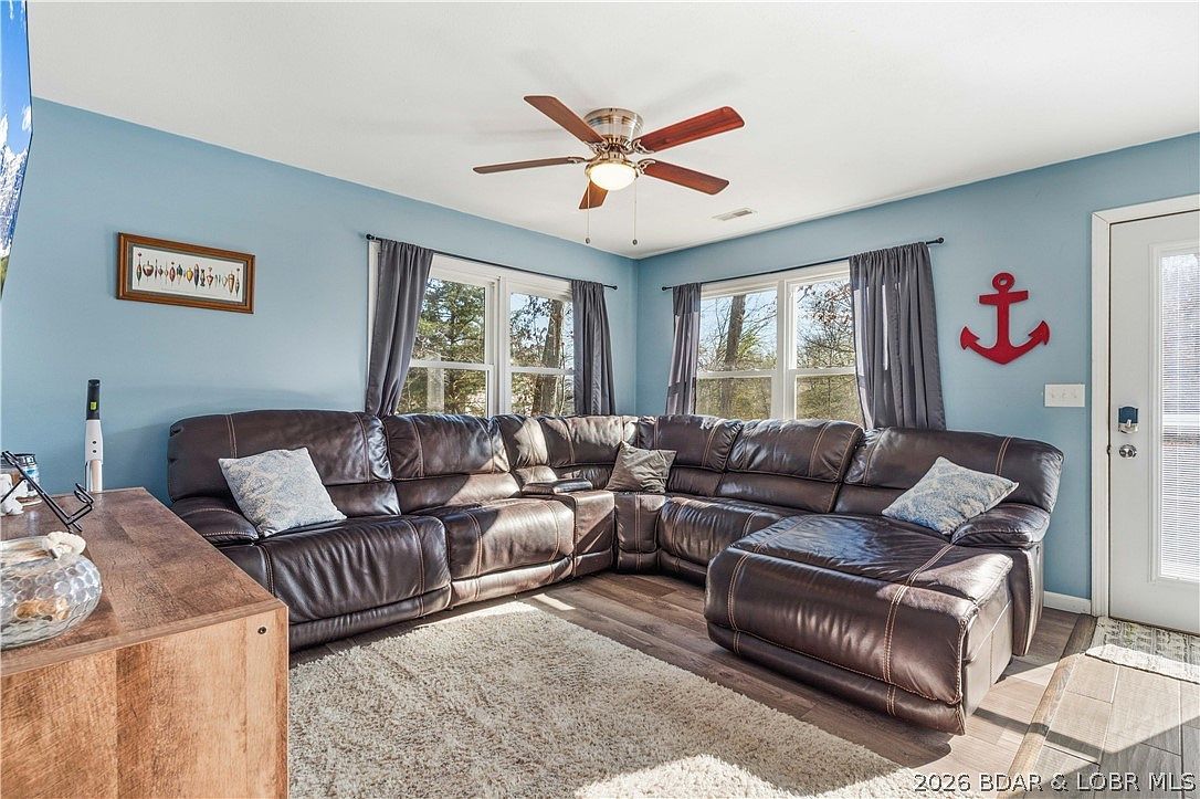 31806 Lakeview Ln Gravois Mills, MO 65037 - Thumbnail 3