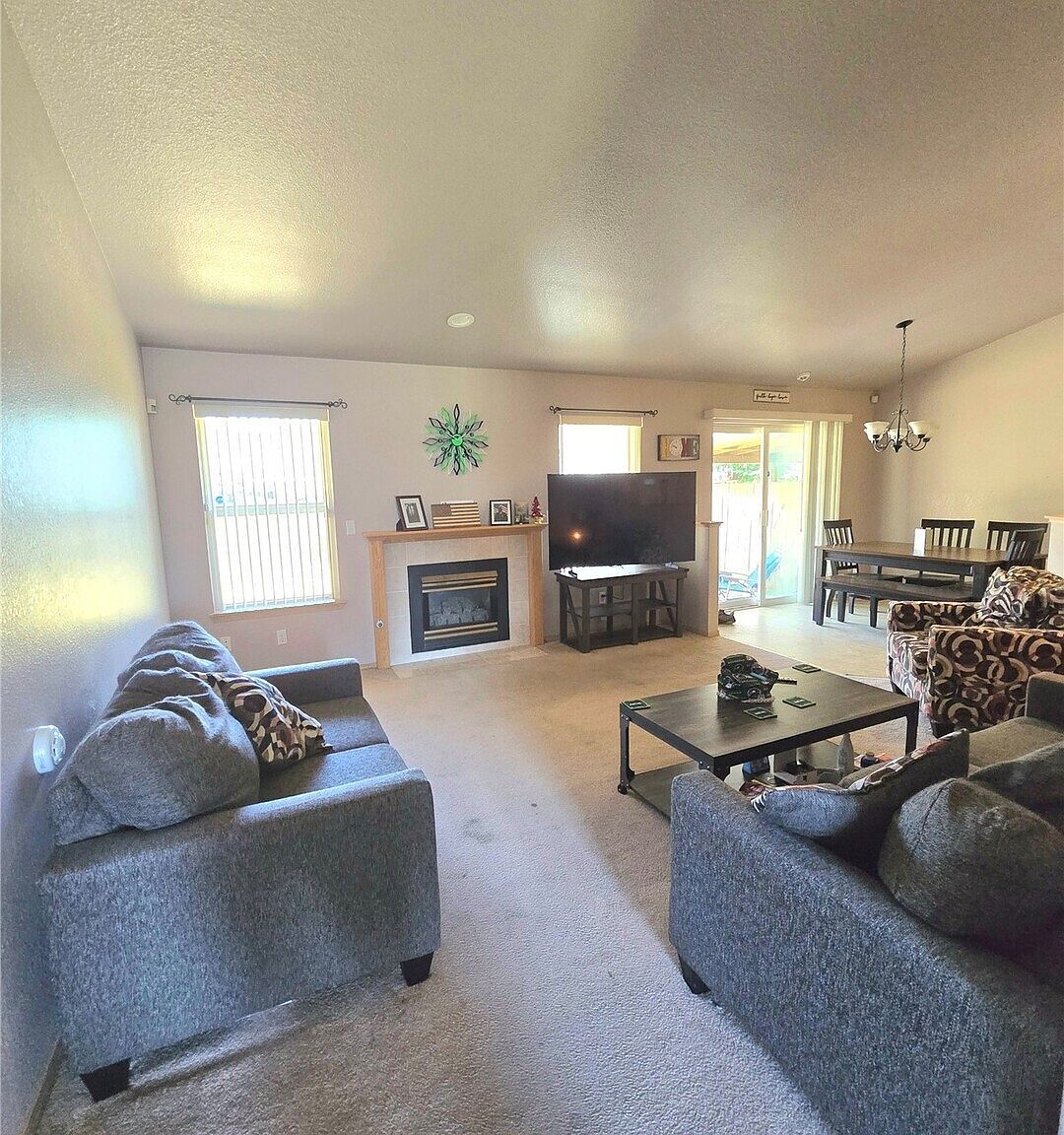 15407 8th Avenue Ct E Tacoma, WA 98445 - Thumbnail 3