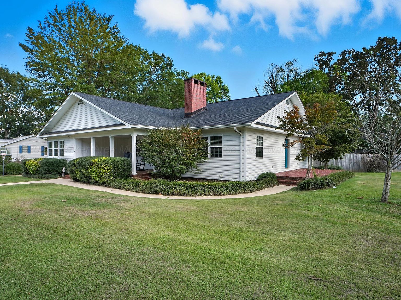 807 11th St W Jasper, AL 35501 - Thumbnail 3