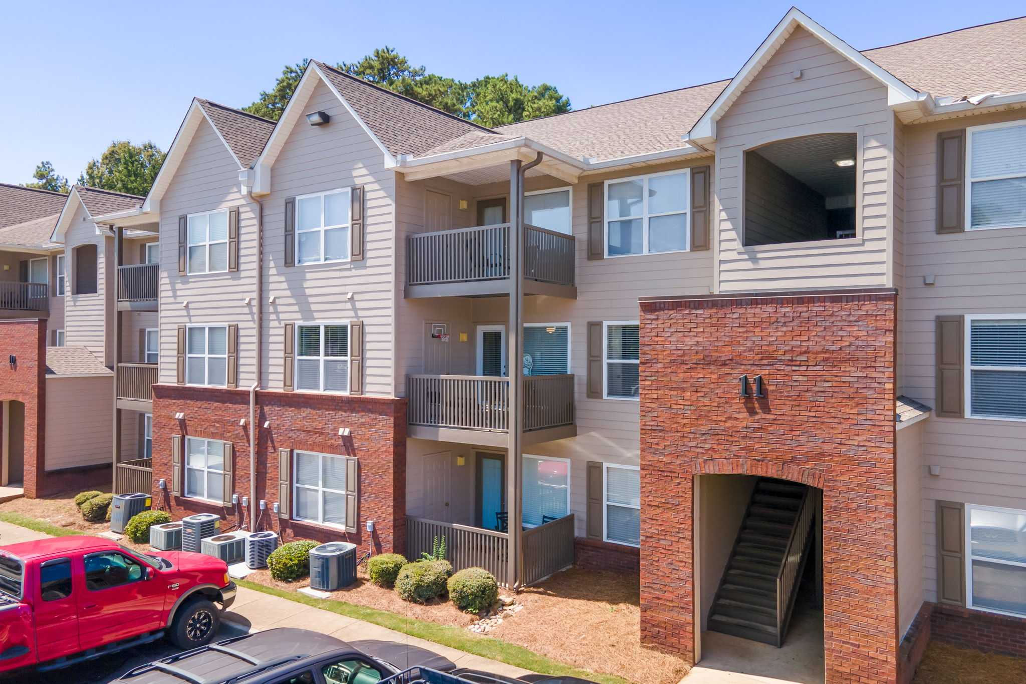 730 West Magnolia Avenue, Auburn, AL, USA, 36832 - Thumbnail 3