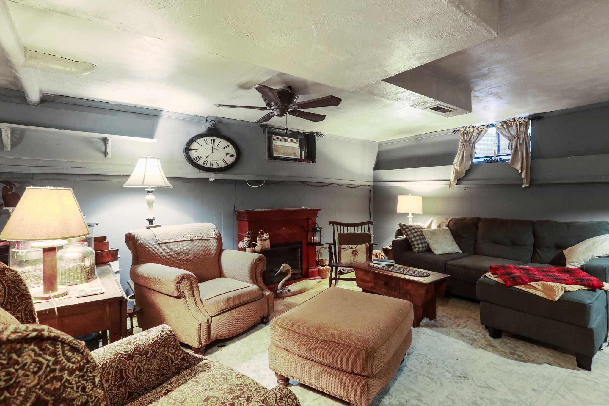 17712 Burnside Avenue, Hagerstown, MD, USA, 21740 - Thumbnail 4