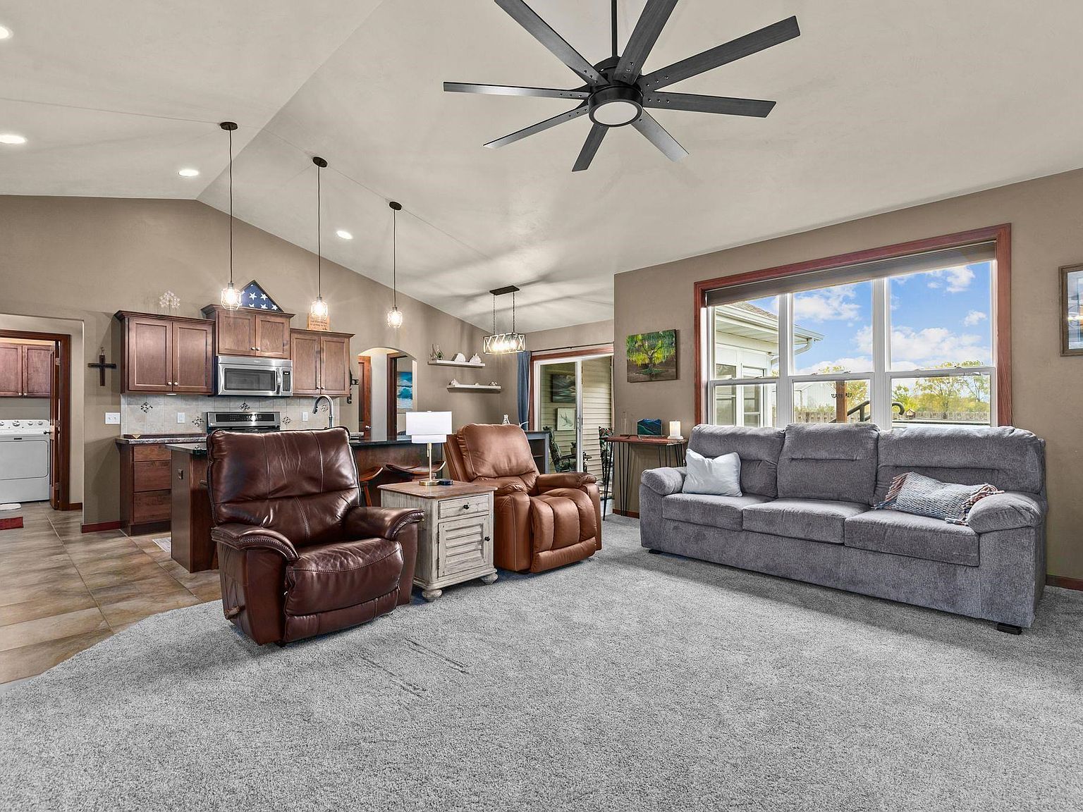 N9074 Papermaker Pass Menasha, WI 54952 - Thumbnail 3