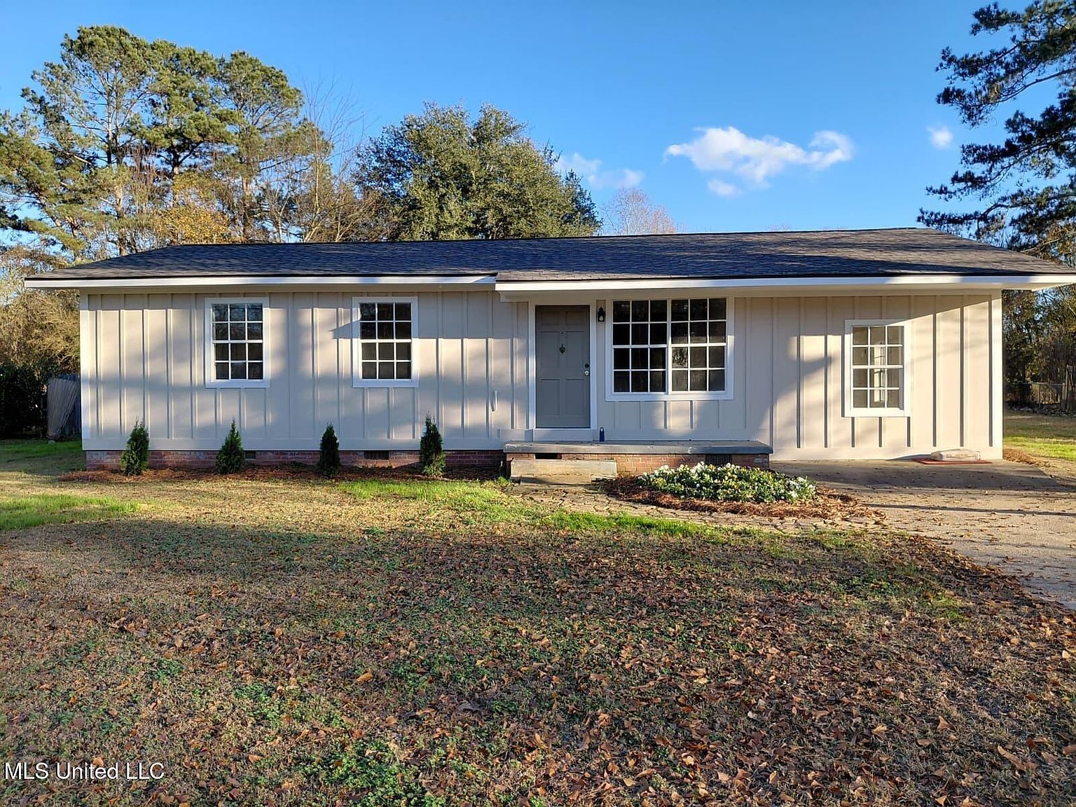 352 Beverly Cir Crystal Springs, MS 39059 - Thumbnail 3