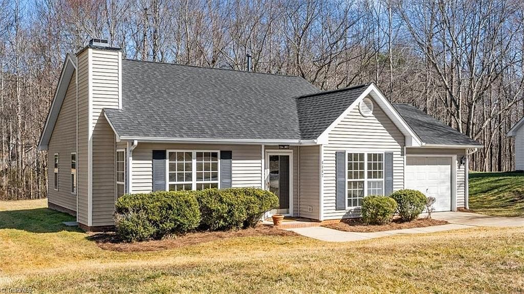 6867 Ironwood Cir Greensboro, NC 27410 - Thumbnail 3