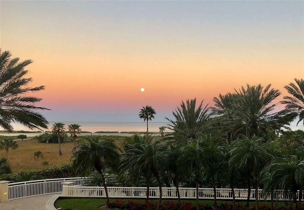 1200 Gulf Blvd APT 204 Clearwater, FL 33767 - Thumbnail 3