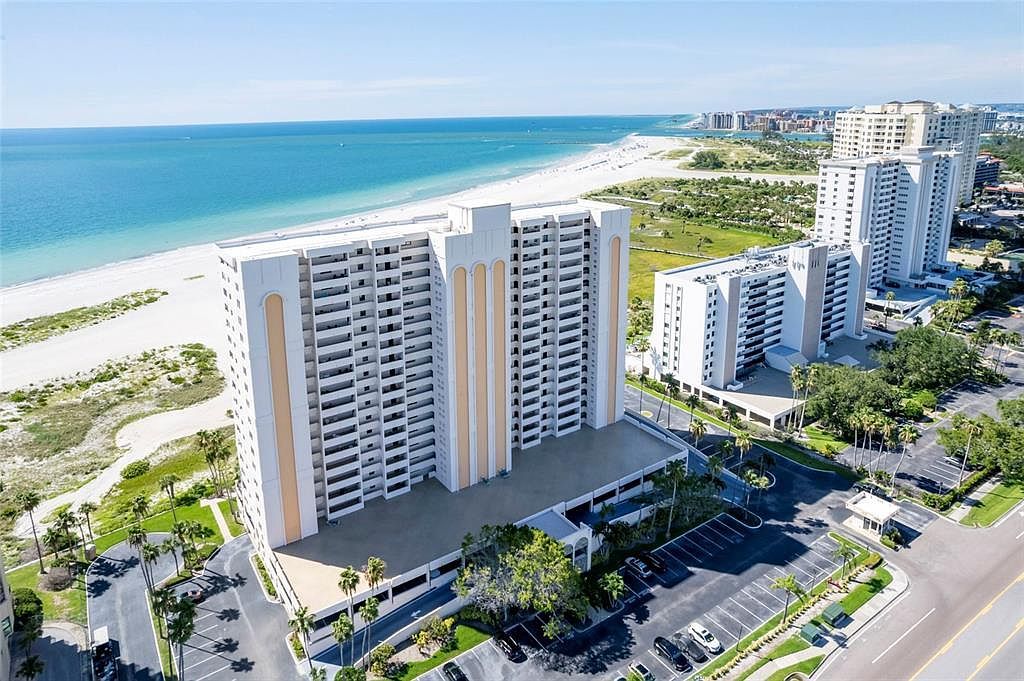 1270 Gulf Blvd APT 1605 Clearwater, FL 33767 - Thumbnail 3
