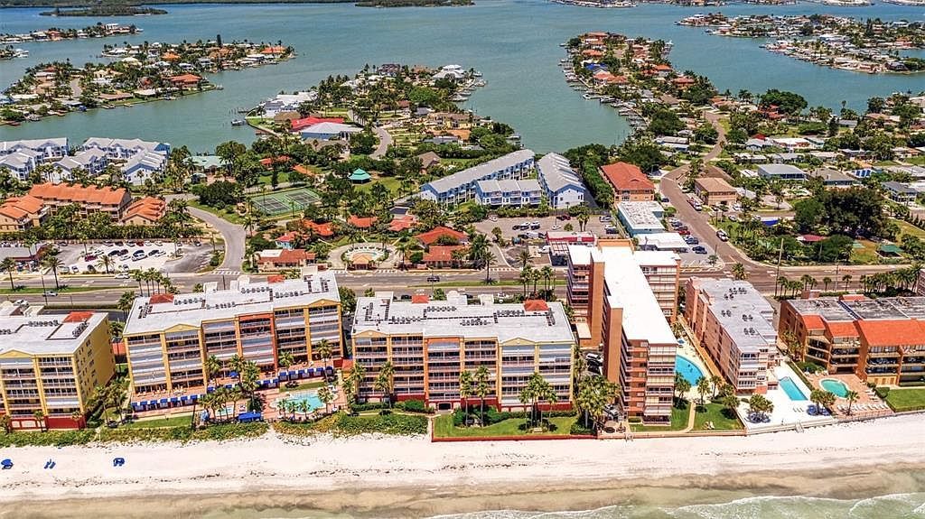 16450 Gulf Blvd APT 361 North Redington Beach, FL 33708 - Thumbnail 3