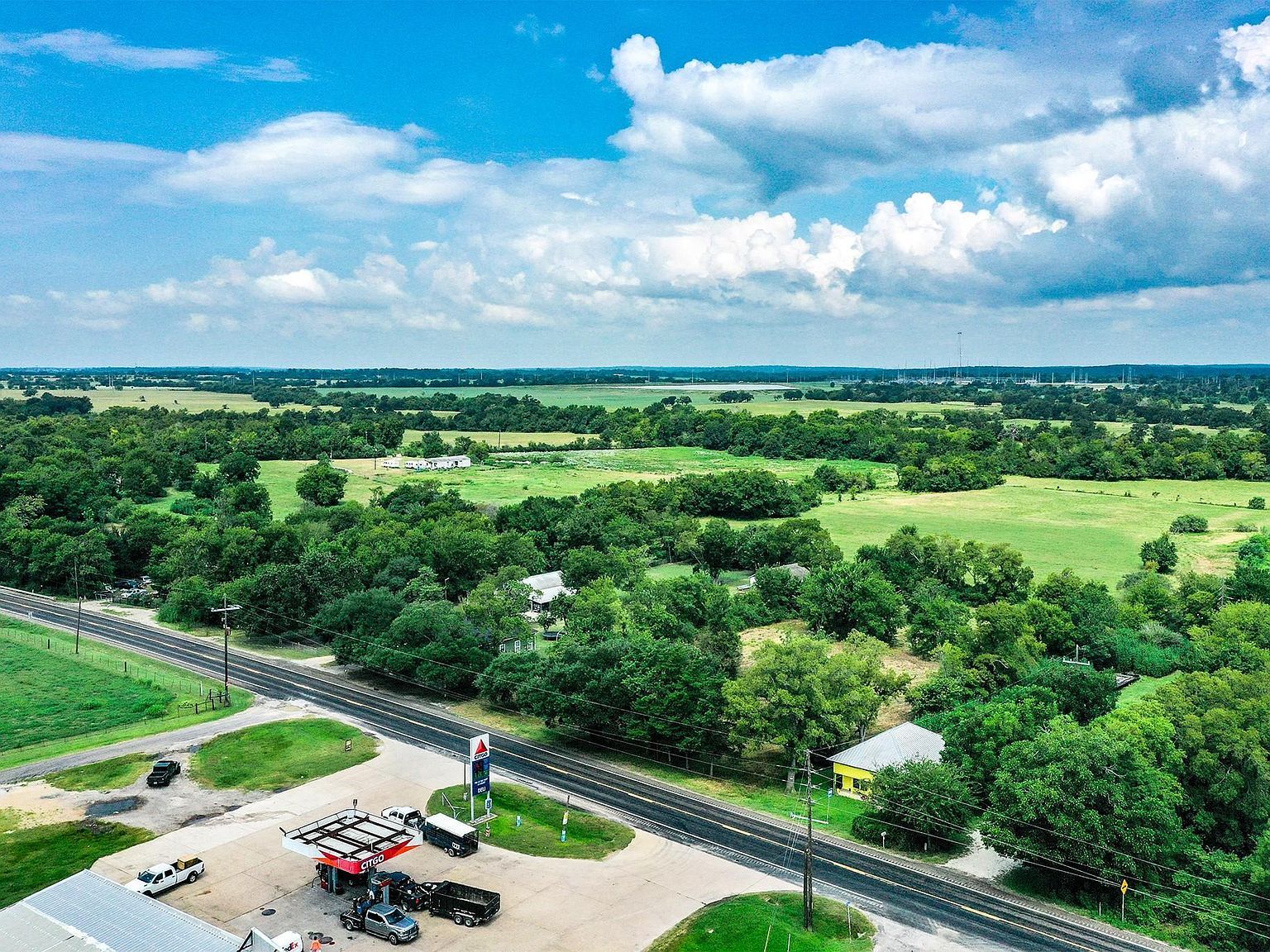 19267 Highway 30 Richards, TX 77873 - Thumbnail 3