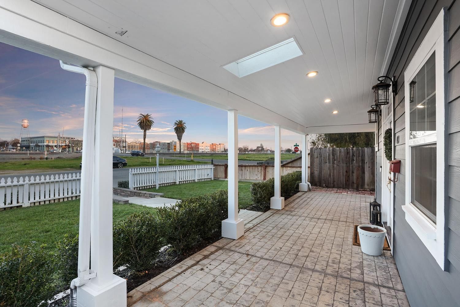 240 3rd St Galt, CA 95632 - Thumbnail 3