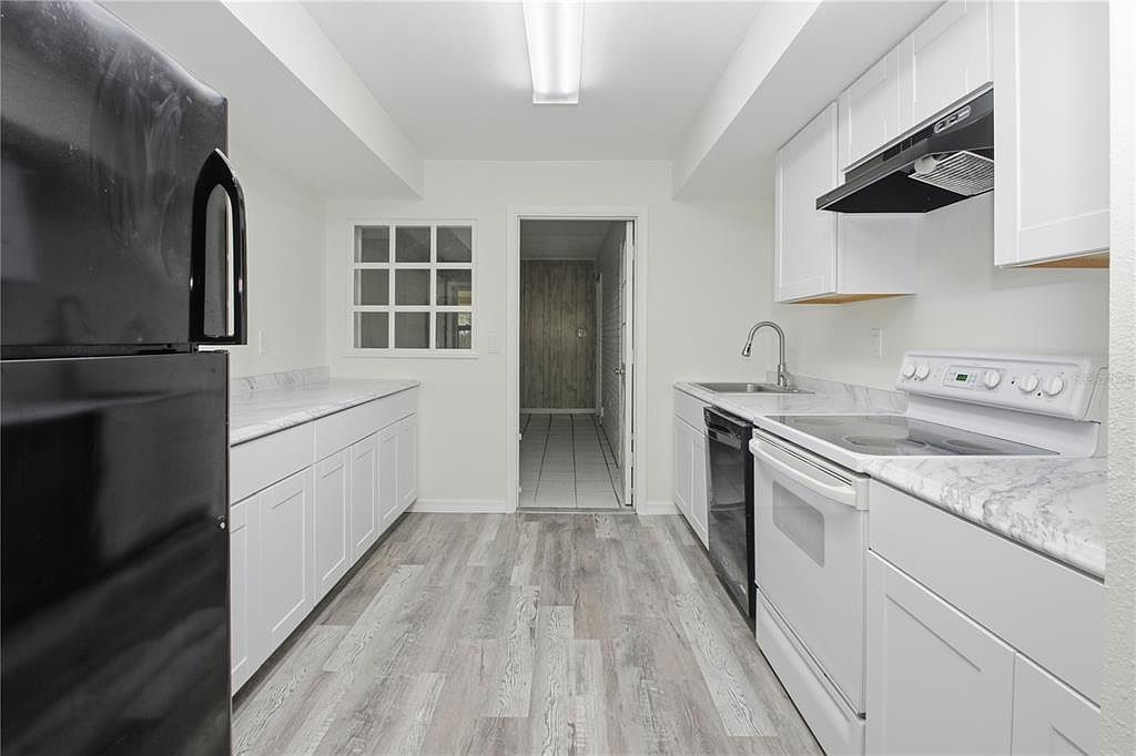 103 Fairlane Cir Sanford, FL 32773 - Thumbnail 3