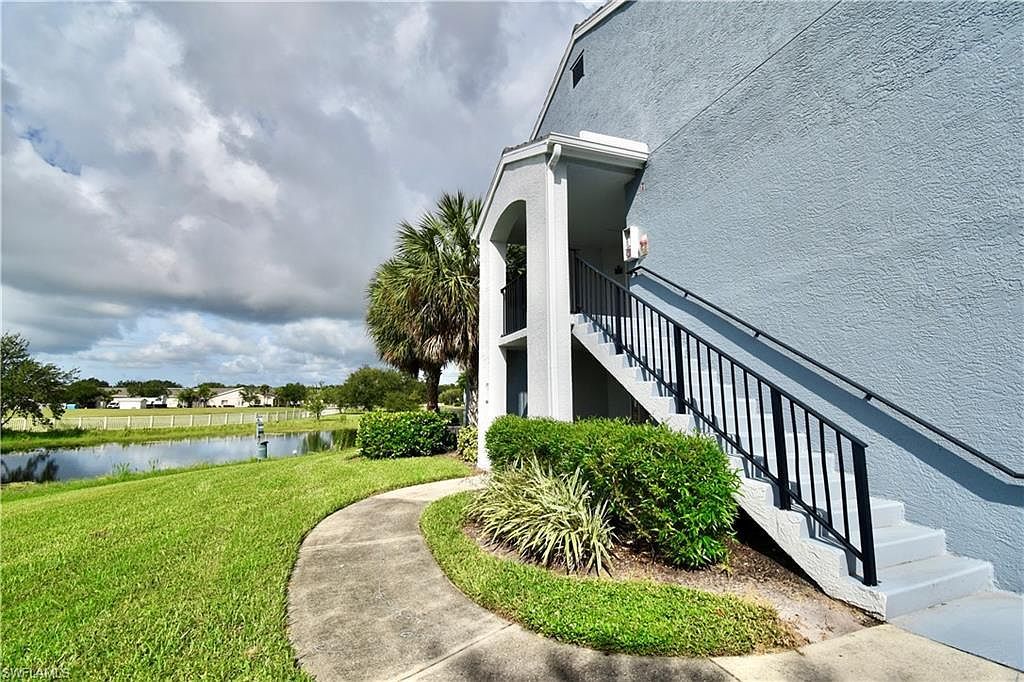 13605 Eagle Ridge Dr APT 1721 Fort Myers, FL 33912 - Thumbnail 3