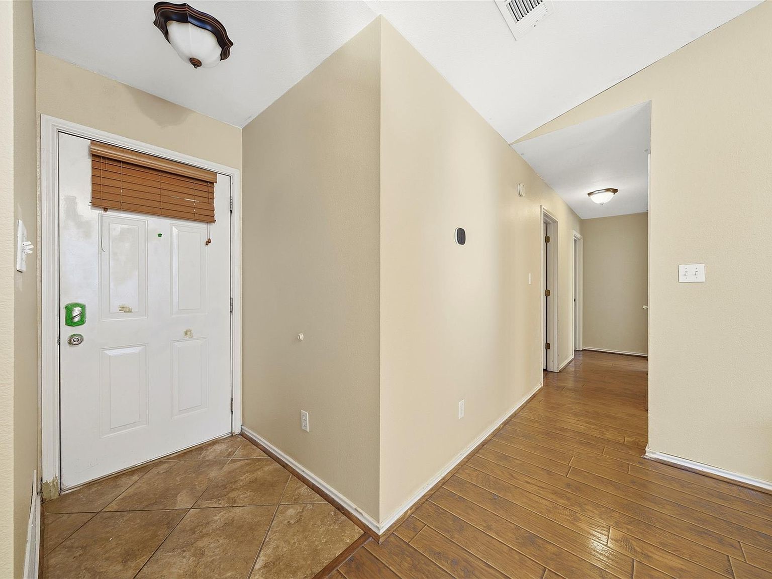 105 Snyders Trl Liberty Hill, TX 78642 - Thumbnail 3