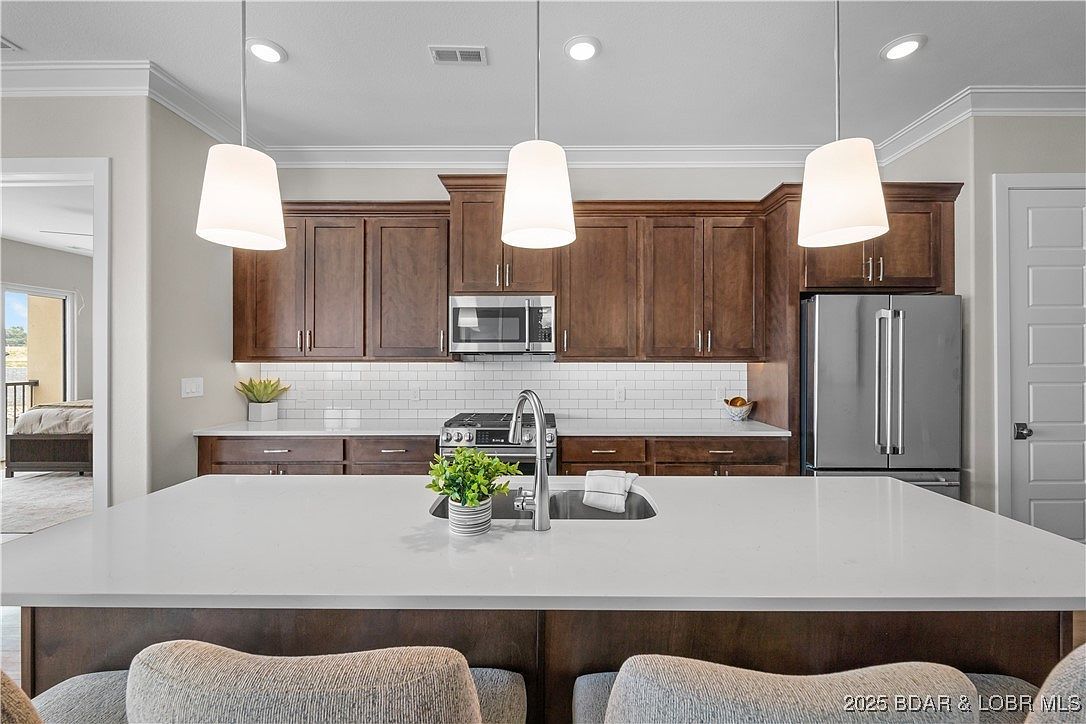 1184 Jeffries Rd #318 Osage Beach, MO 65065 - Thumbnail 3