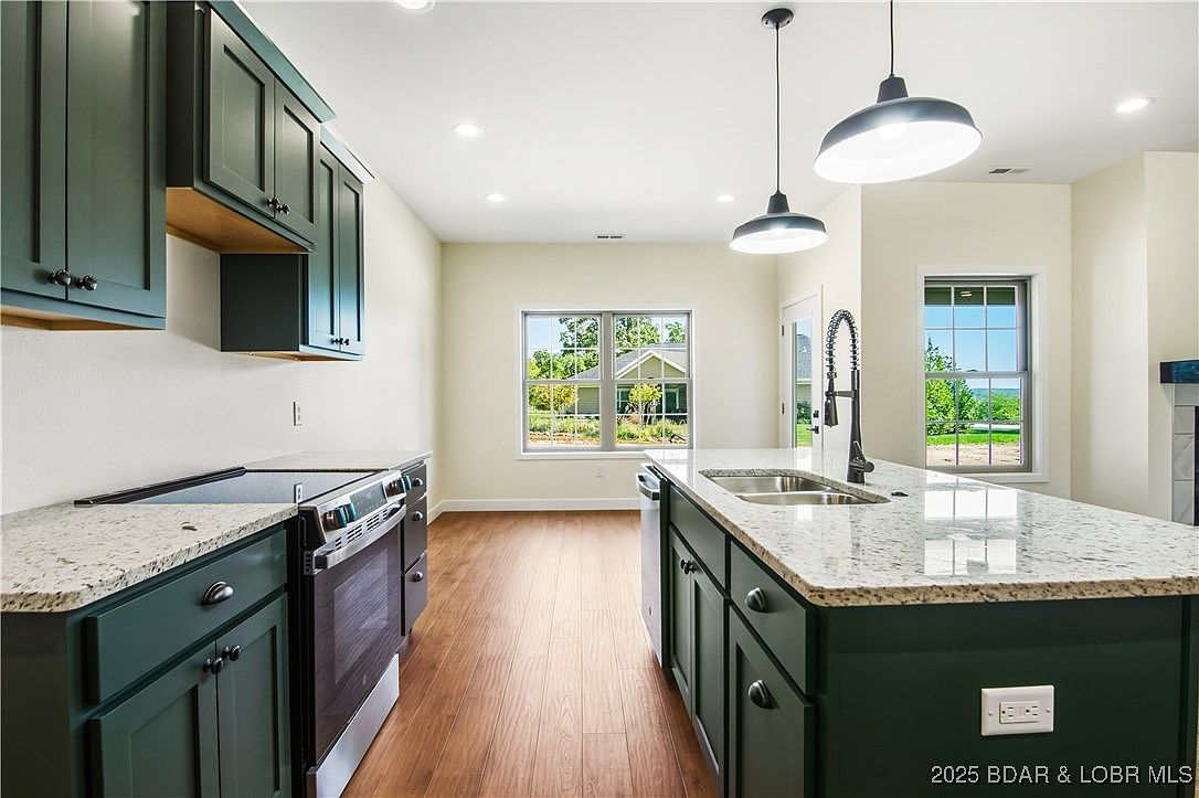 40 Lady Bug Ln Camdenton, MO 65020 - Thumbnail 3