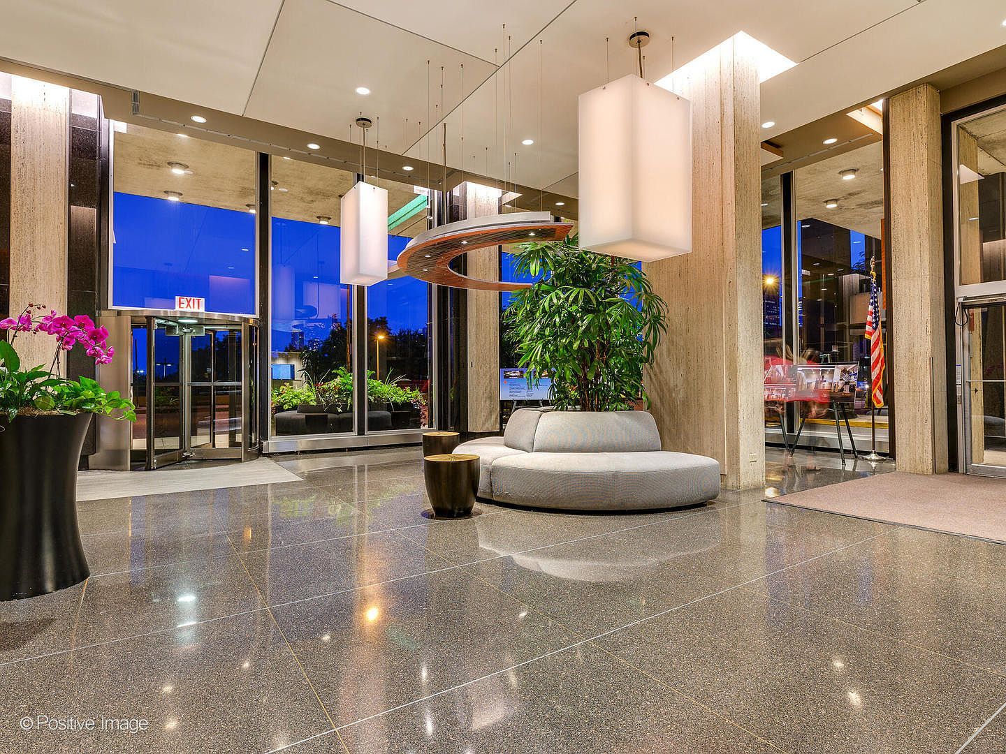 400 E Randolph St APT 3715 Chicago, IL 60601 - Thumbnail 3