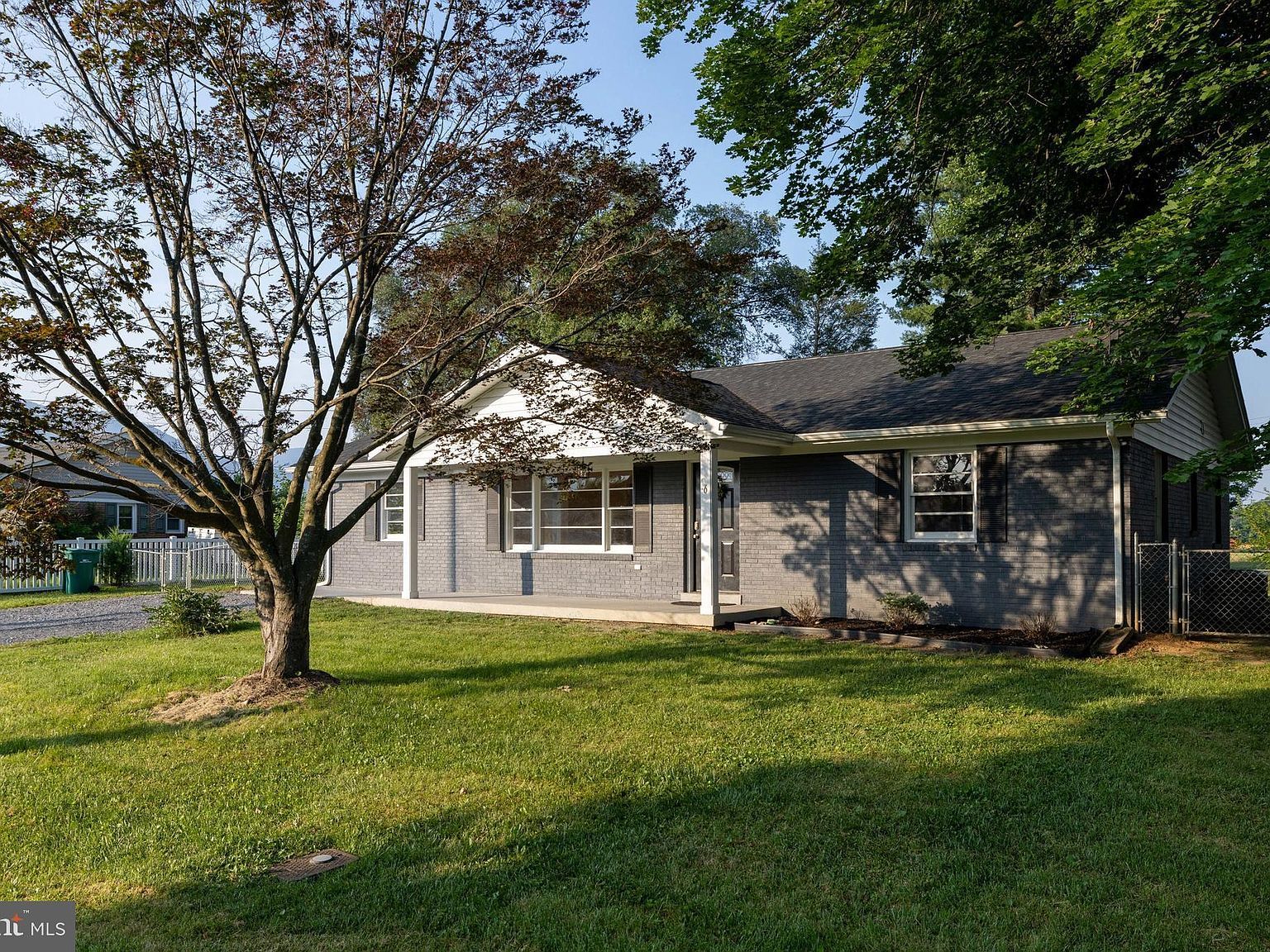 6 Charles St Luray, VA 22835 - Thumbnail 3