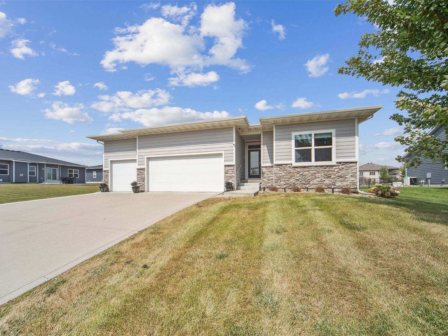 1757 NW 72nd Pl Ankeny, IA 50023 - Thumbnail 3