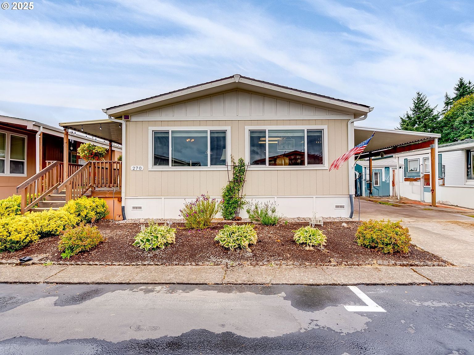 12450 SW Fischer Rd UNIT 270 Portland, OR 97224 - Thumbnail 3