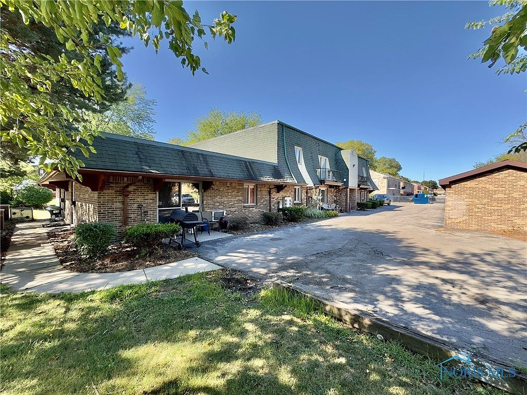 5366 Glenridge Dr Toledo, OH 43614 - Thumbnail 3