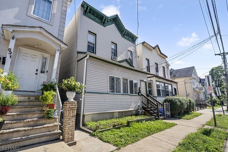 629 Magnolia Ave Elizabeth, NJ 07206 - Thumbnail 3