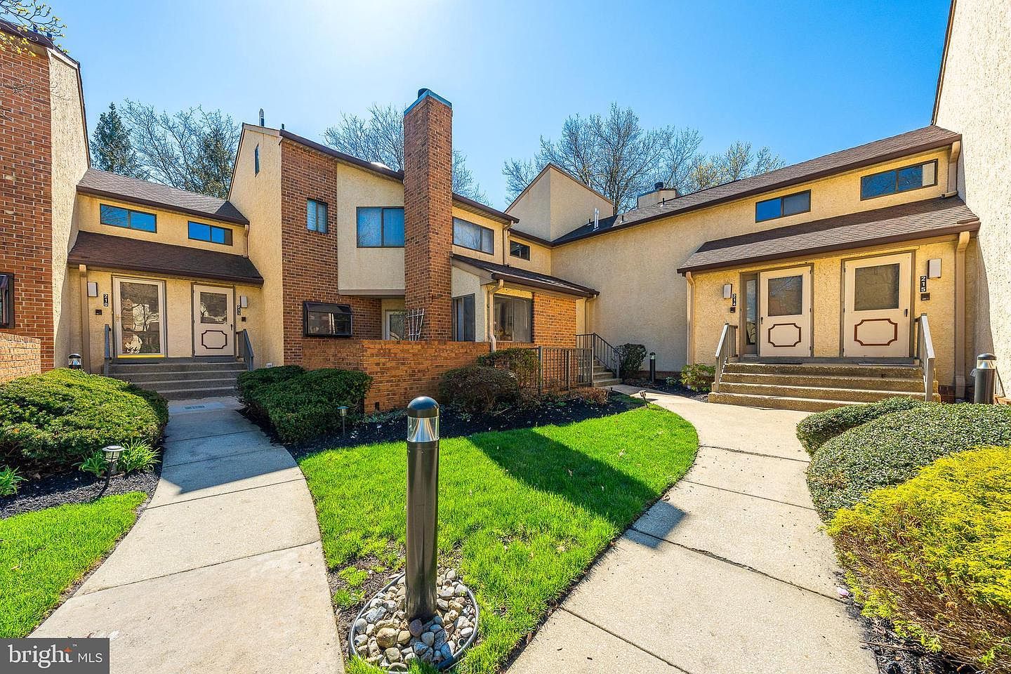 213 Augusta Cir Mount Laurel, NJ 08054 - Thumbnail 3