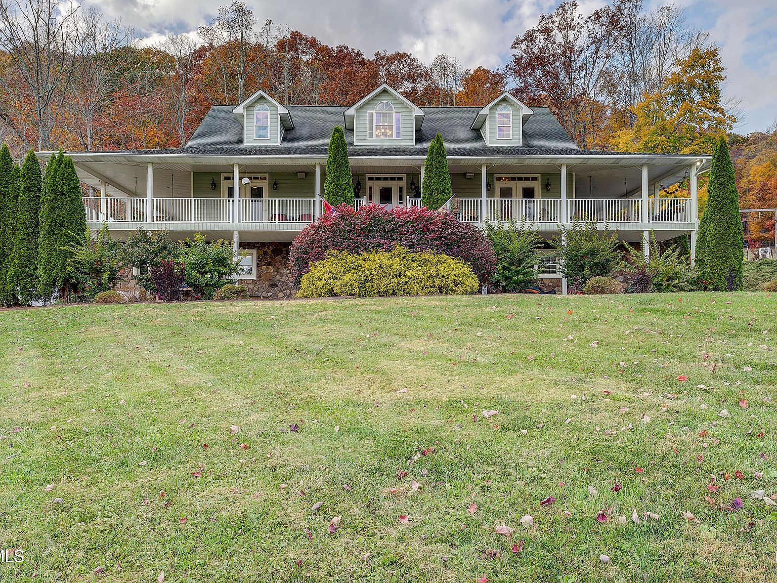 1008 Holly Meadow Rd Mountain City, TN 37683 - Thumbnail 3