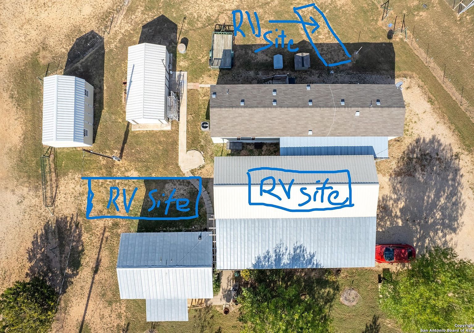 127 Mountain View Dr Bandera, TX 78003 - Thumbnail 3