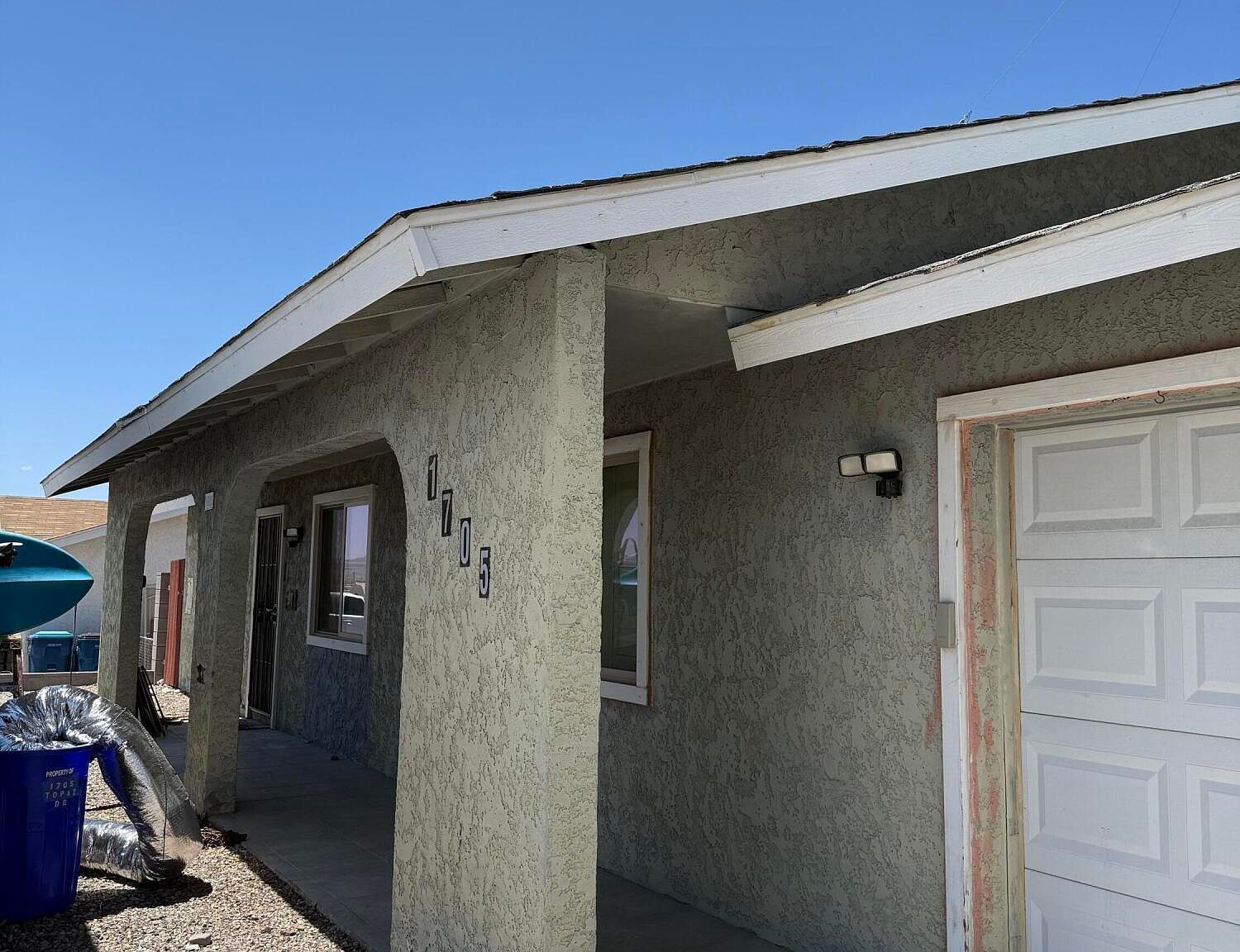 1705 Topaz Dr Lake Havasu City, AZ 86403 - Thumbnail 3