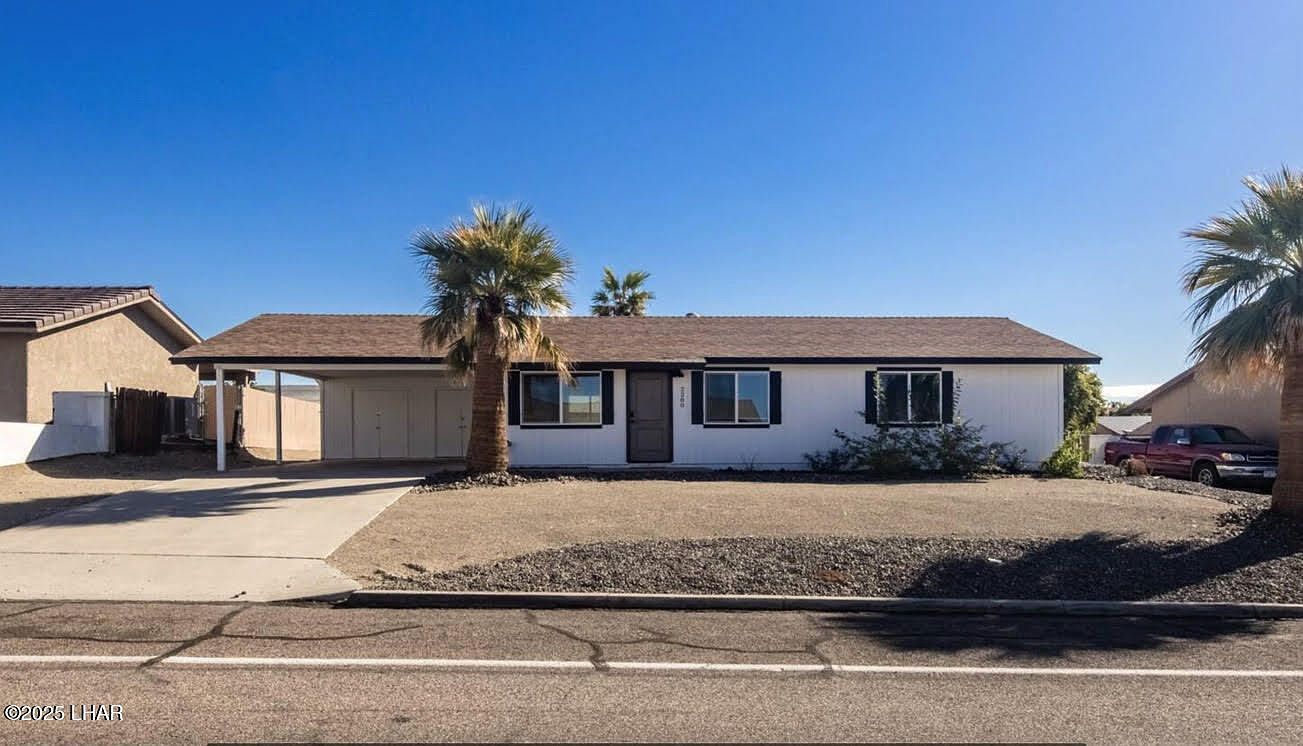 2280 Havasupai Blvd Lake Havasu City, AZ 86403 - Thumbnail 3